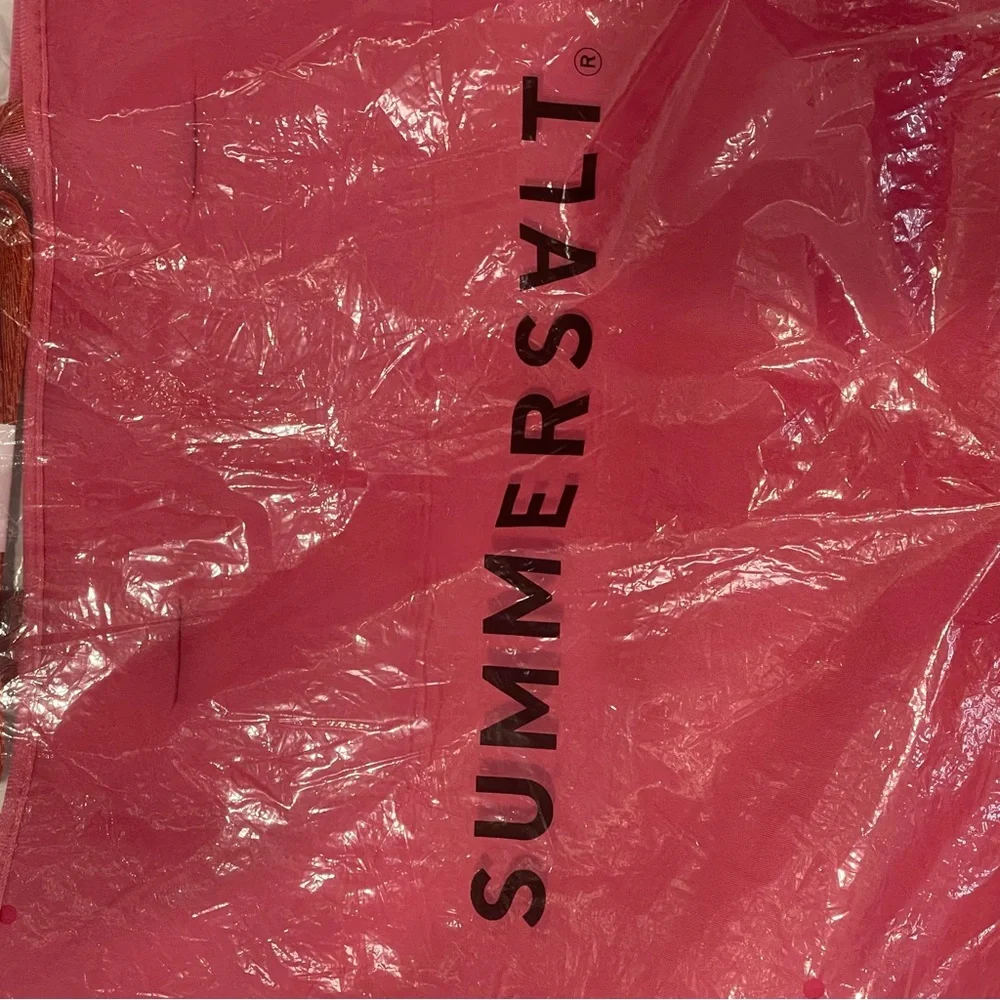 SUMMERSALT‎ Beach Tote Hand Bag Neoprene Red Pink/Rough Rose Color - NEW